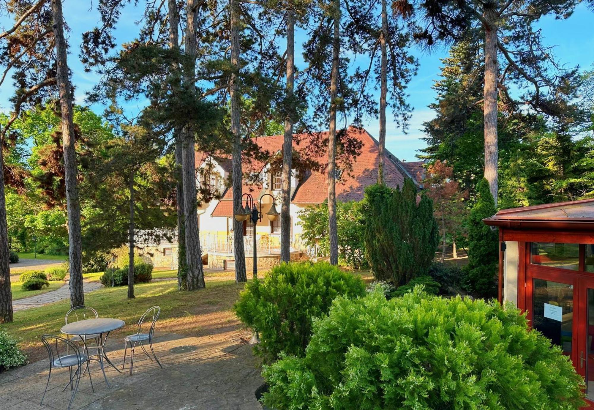 Imola Garden Vendégház Balatonfüred Esterno foto